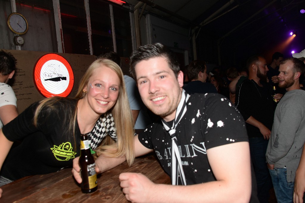 ../Images/Feest zonder naam 2019 283.jpg